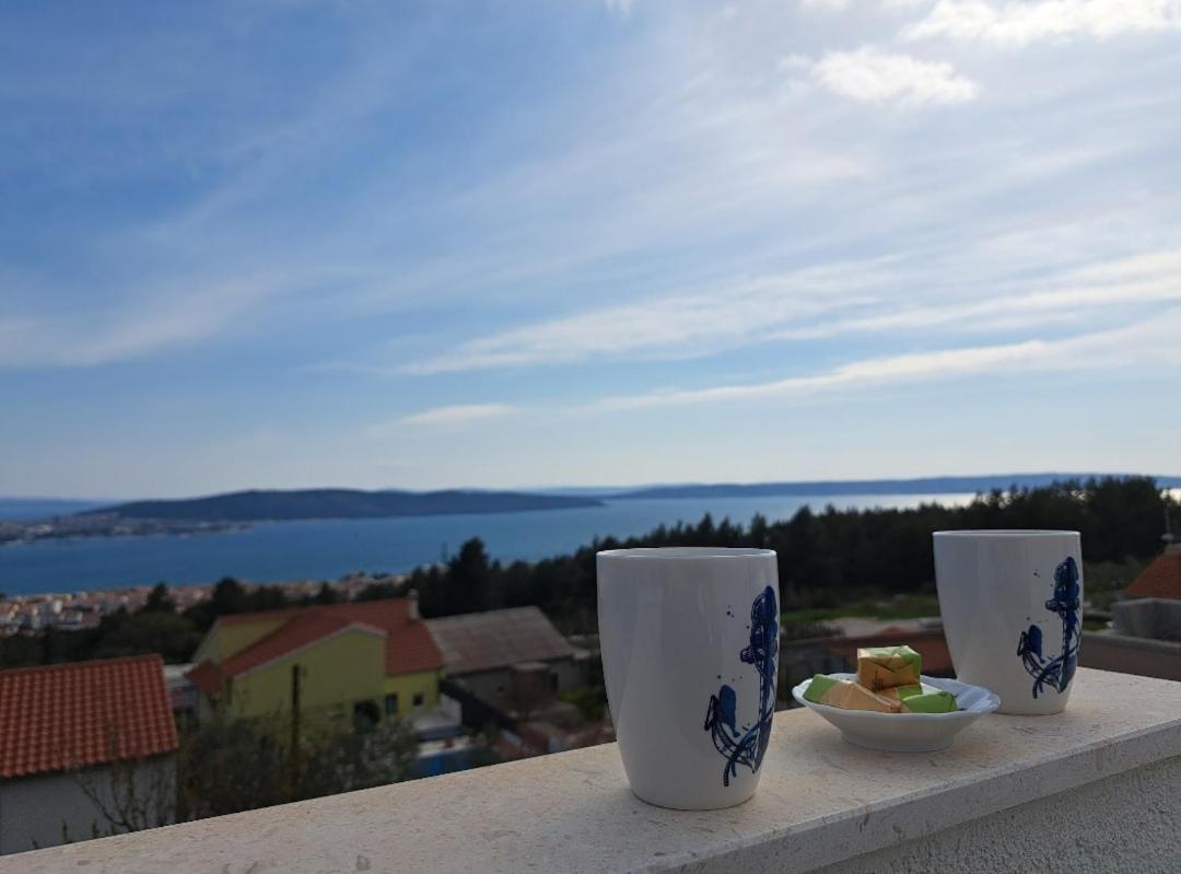 Beautiful Duplex Apartment With View Kaštela Eksteriør billede